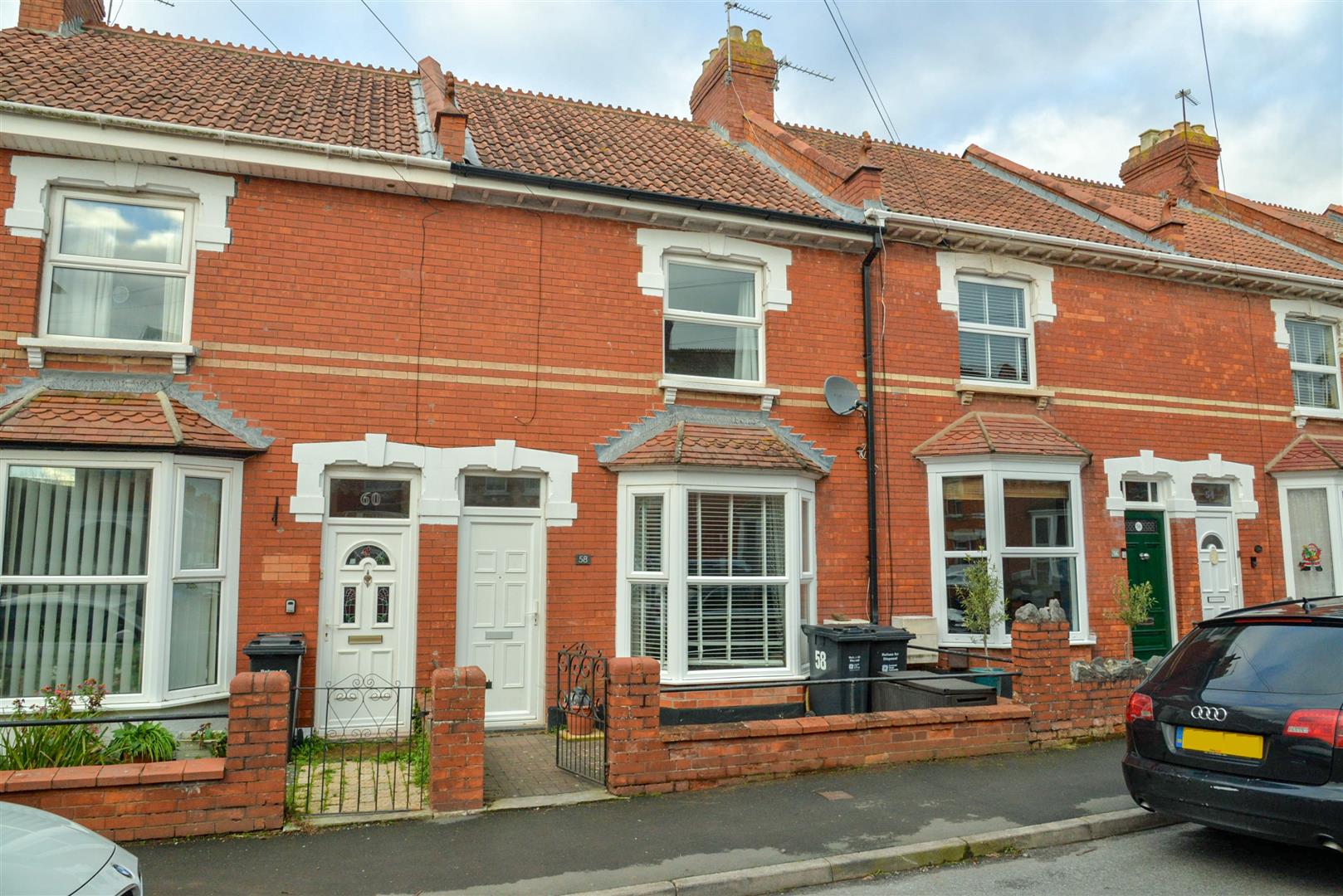 Halesleigh Road, Bridgwater Letting Agent & Estate Agent Bridgwater SkyesMoore